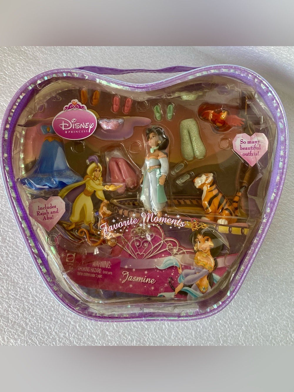 Vintage Disney Princess Favorite Moments
JASMINE Story Gift Set - Polly Pocket